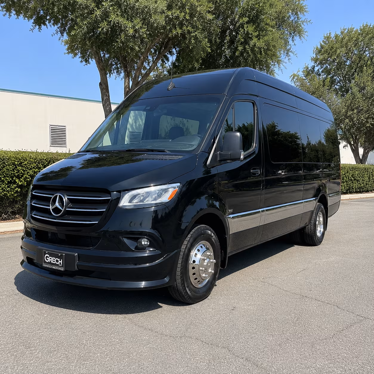 cincinnati 15 passenger sprinter van