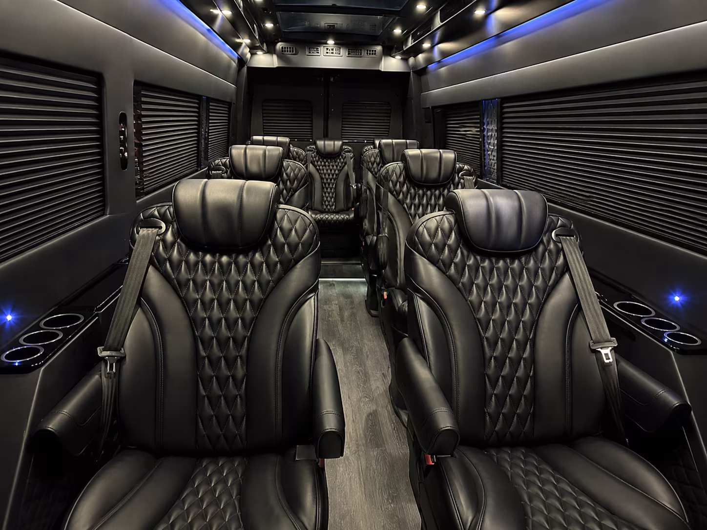 cincinnati 18 passenger sprinter van inside
