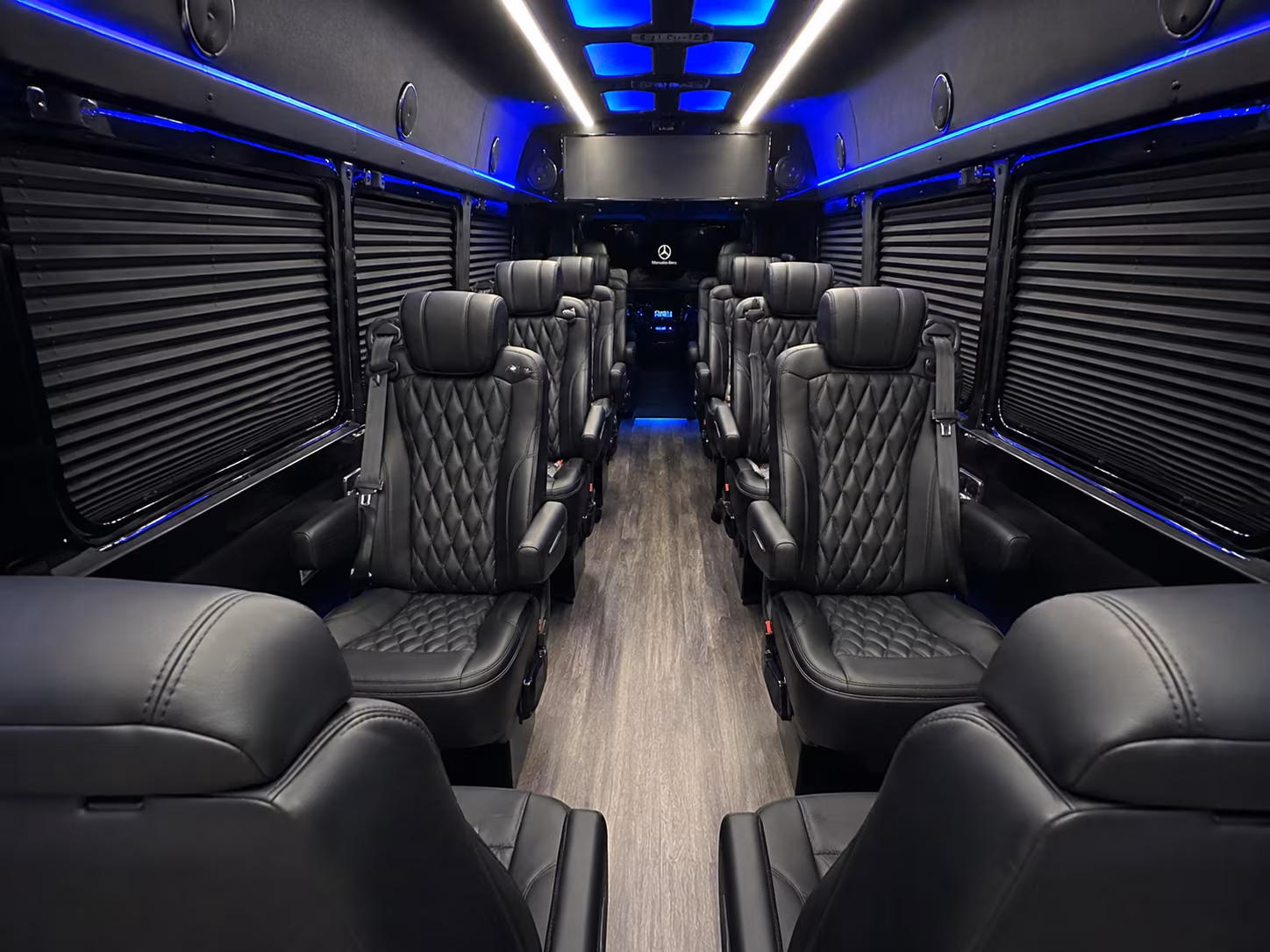 cincinnati 8 passenger sprinter van inside
